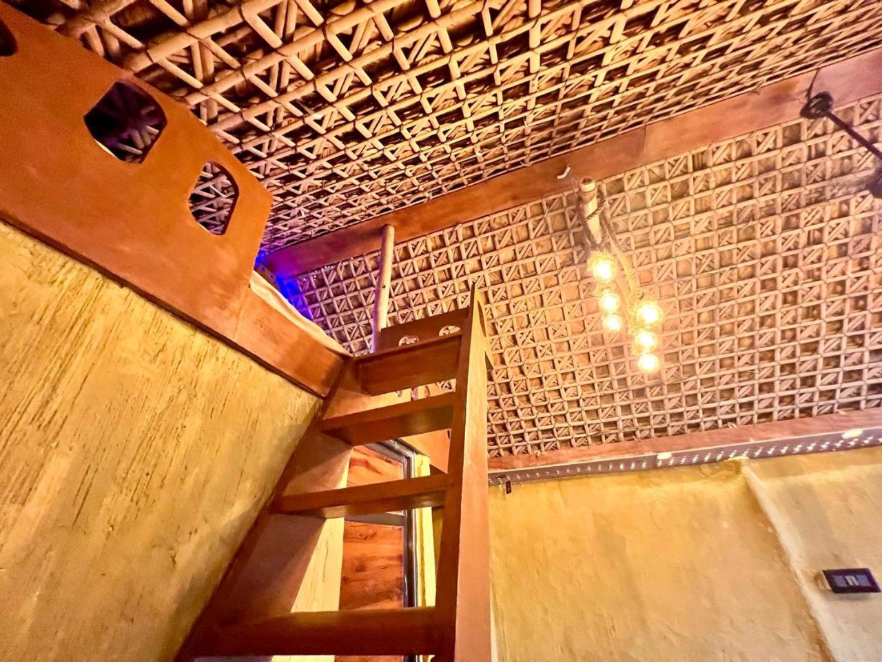 La Pahi Palace- Banquet And Resort Sakri East Εξωτερικό φωτογραφία